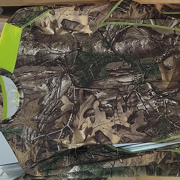 Men's, UnderArmor sz Small - Picture 4 of 4